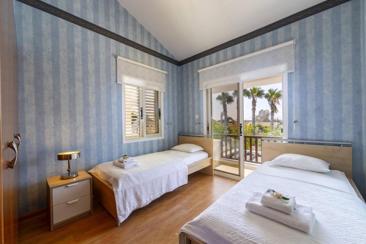 Beachfront Villa Carpe Diem Kiti Extérieur photo